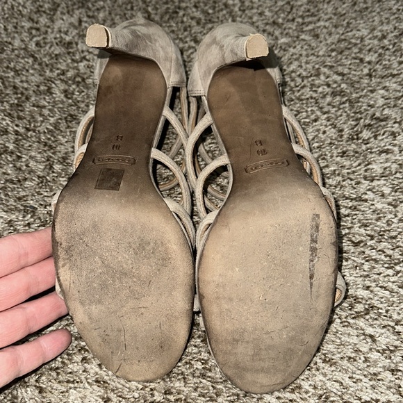 Coach Heels - Picture 5 of 7